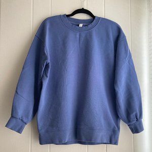 lululemon size 4 Perfectly Oversized Crew Sweatshirt in Waterdrop